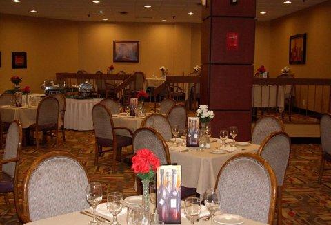 La Quinta Inn & Suites Pittsburgh North McCandless Township Экстерьер фото